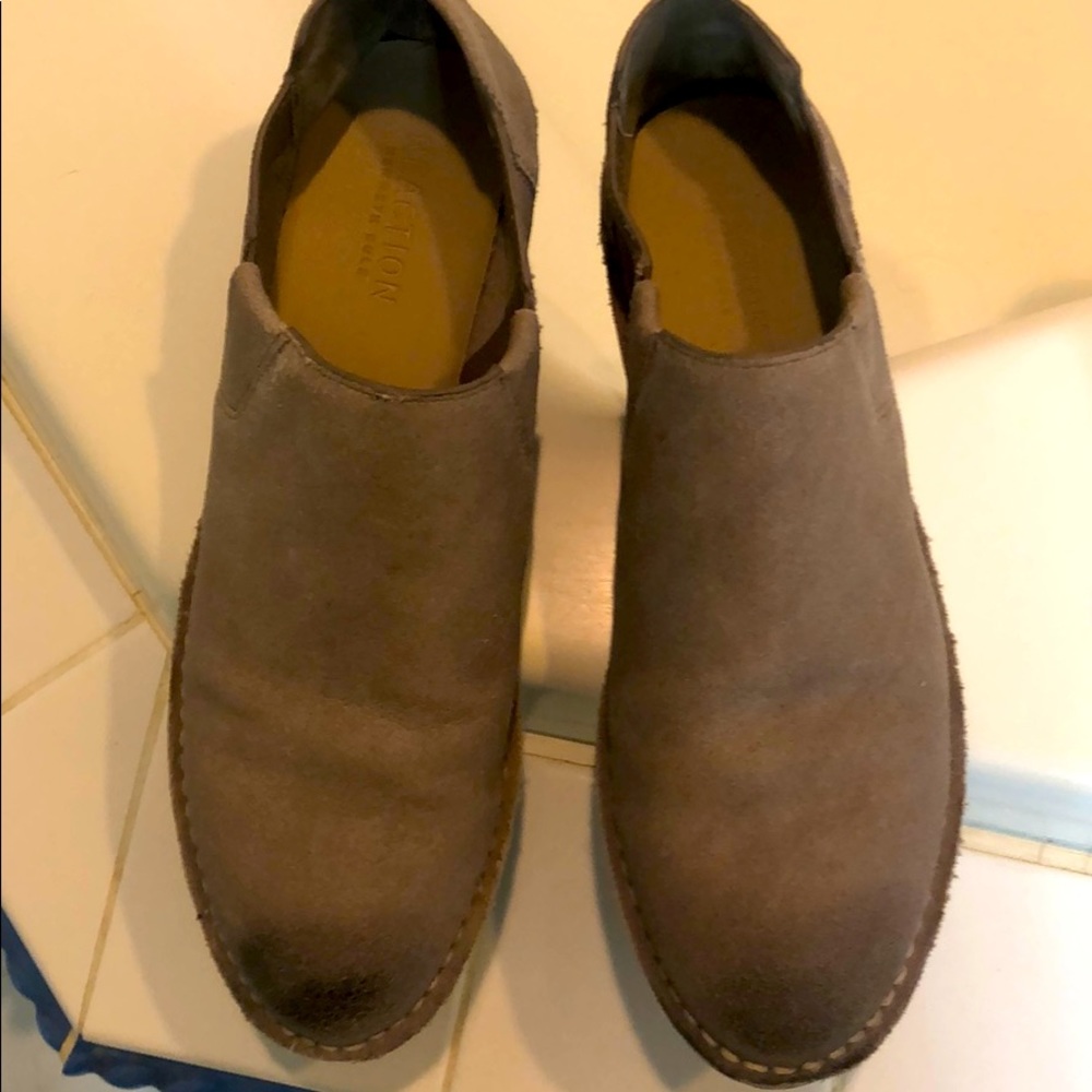 Kennth Cole Reaction shoe booties 9